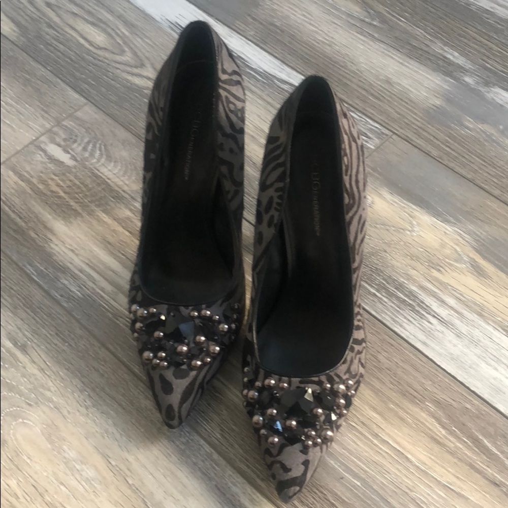 BCBGeneration black grey Fur cheetah pumps. Size 8
